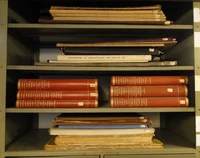 Bibliothek_Metallschrank_Breit.jpg