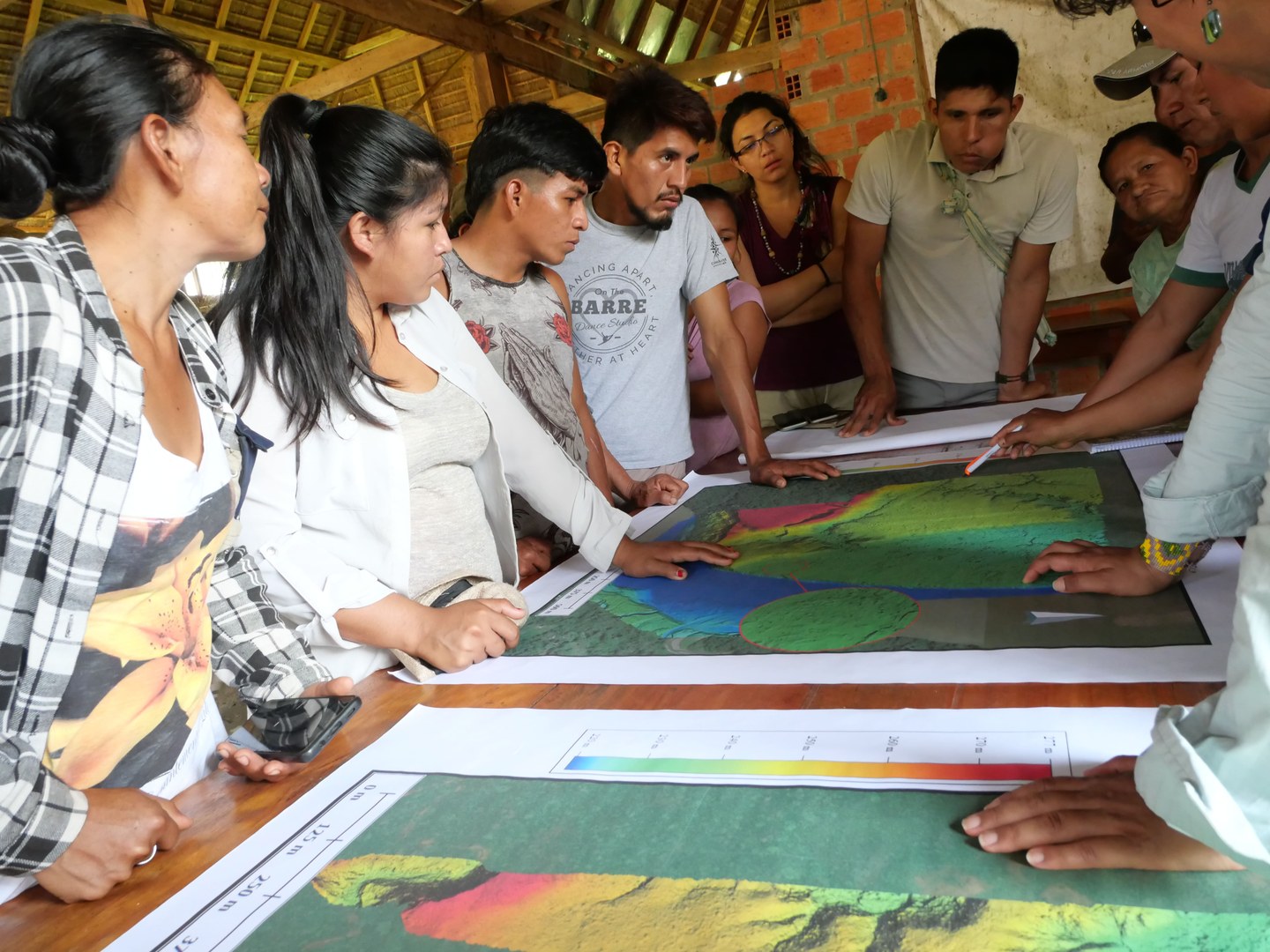 Meeting in the community of San Miguel del Bala to determine the archaeological sites to be excavated