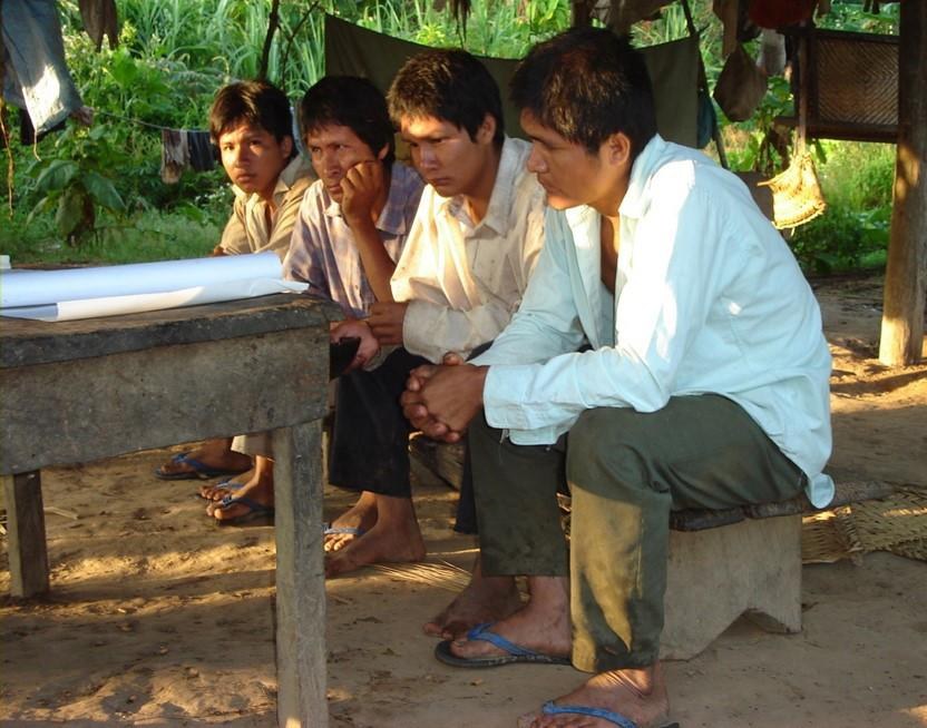 Asamblea con los Tsimane' y Mosentén