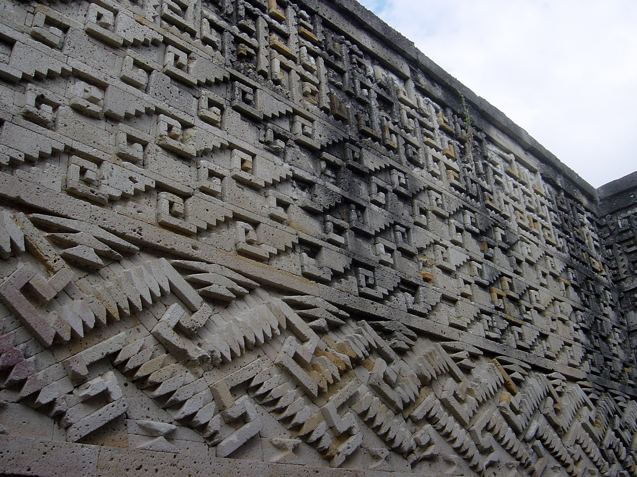 2009_Mitla_Dimitri.jpg