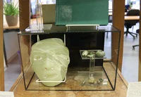 Jade Ausstellung 2.jpg