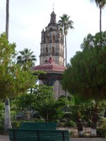 Stadtkirche von Alamos, renovierte kolonial Kleinstadt im Südosten Sonoras.jpg