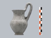 Cerveteri Attingitoio aus grauem Bucchero aus Grab 645.jpg