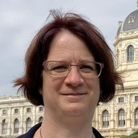 Doris Gutsmiedl-Schümann MHEd