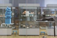 Sonderausstellungen 6 Moderne Kunst und Anubis