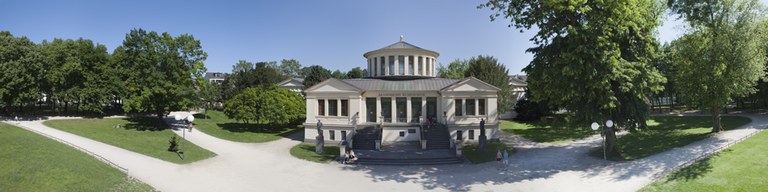AKM Hofgarten Außenpanorama