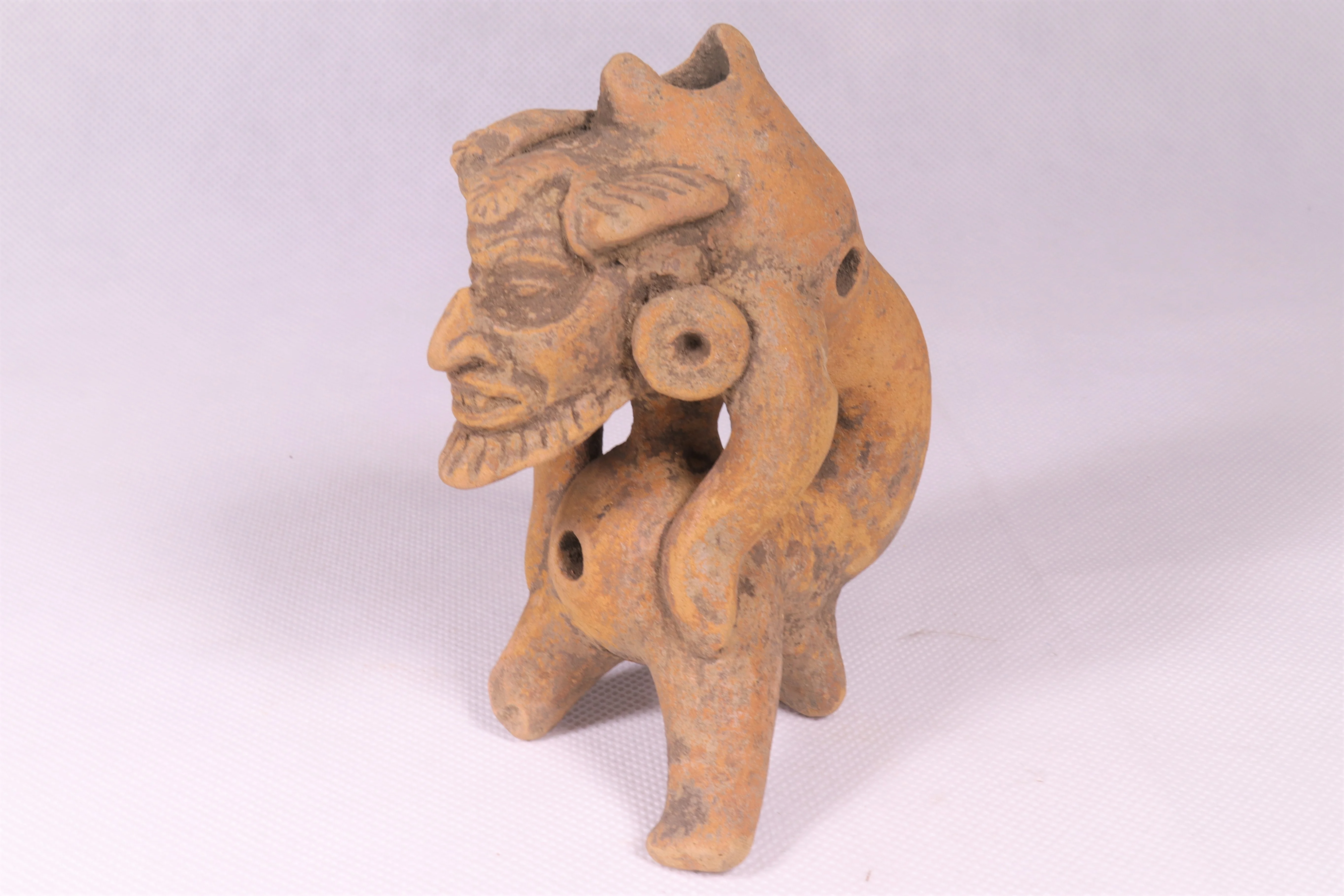 Anthropomorphe Keramikflöte (Del Golfo)_Schä13.JPG